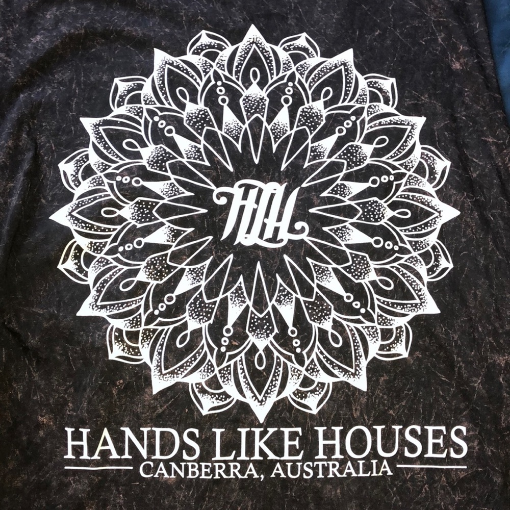 Hands like houses muscle tee